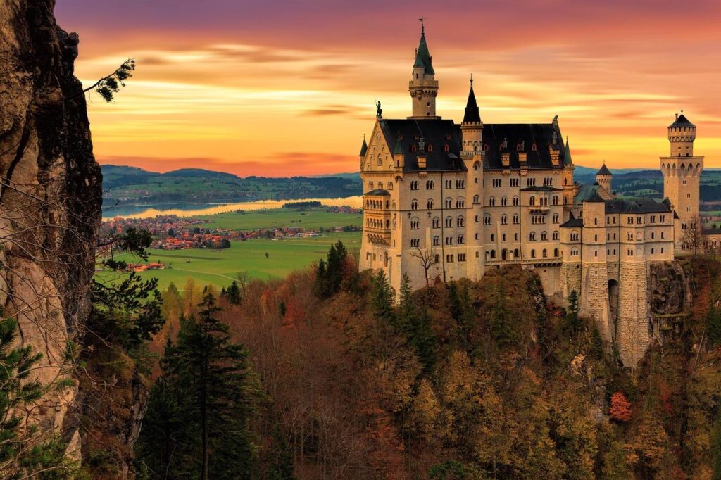 neuschwanstein castle train