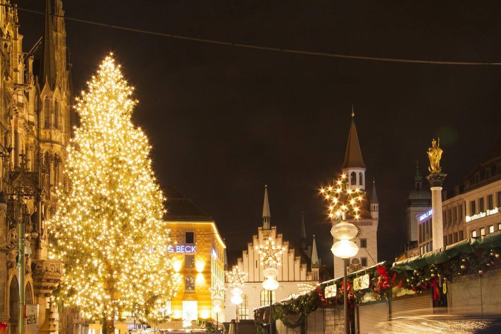 munich marienplatz christmas market
