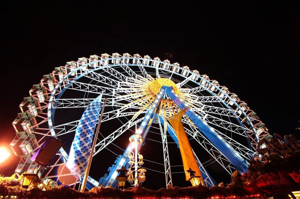 oktoberfest ferris wheel