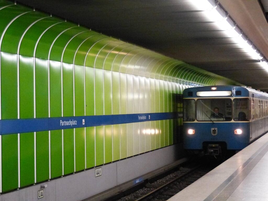 munich subway train