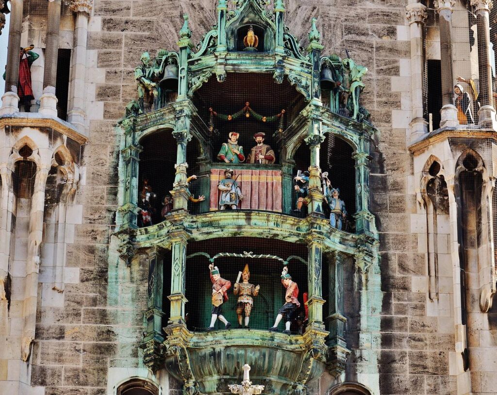glockenspiel munich